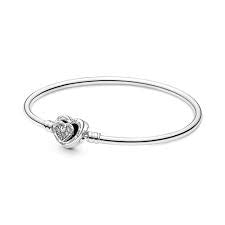 Pandora Moments Entwined Infinite Hearts Clasp Bangle