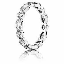 Alluring Brilliant Marquise Ring