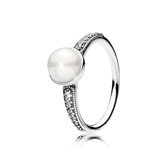 Elegant Beauty Ring