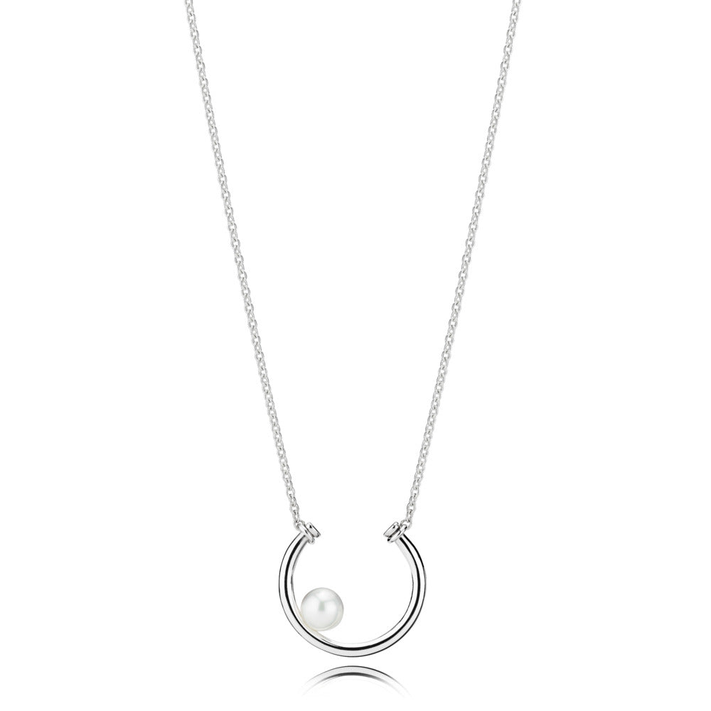 Offset Freshwater Cultured Pearl Circle Necklace