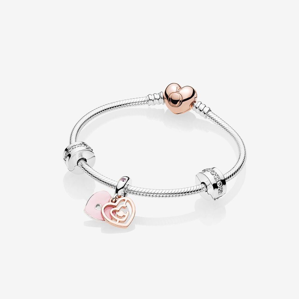 Fun In Love Bracelet Gift Set