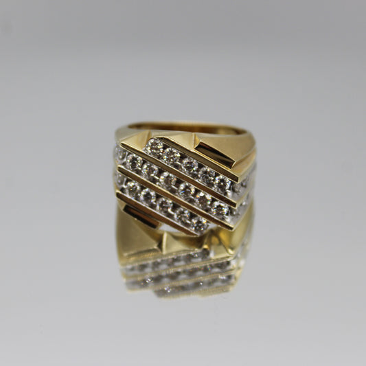 Icy 60s Special Ring in 14KY (2505)