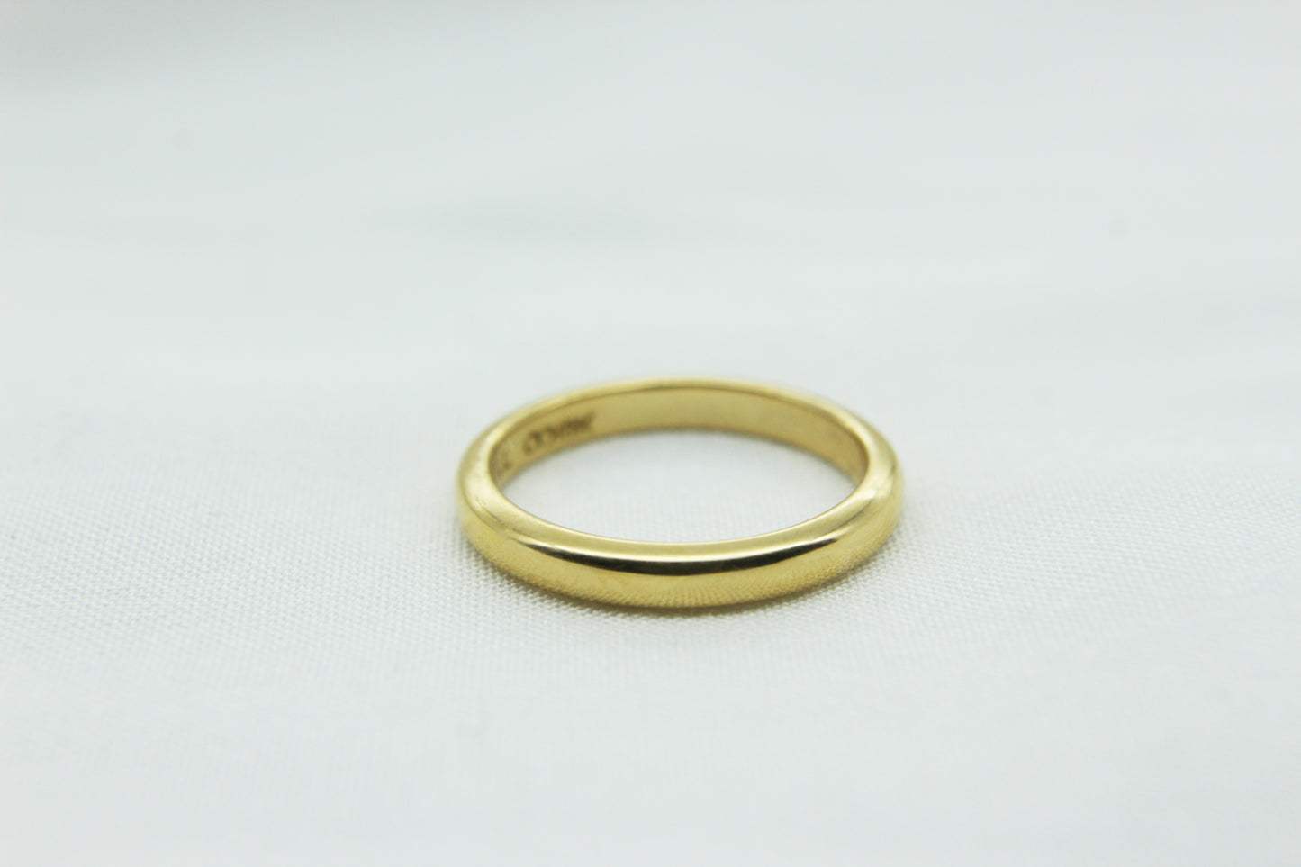 Round Wedding Band Ring in 18K (2.75mm)