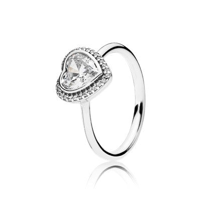 Sparkling Love Ring