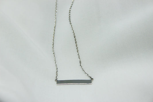 Engravable Bar Necklace in 10K (32x4.5mm)