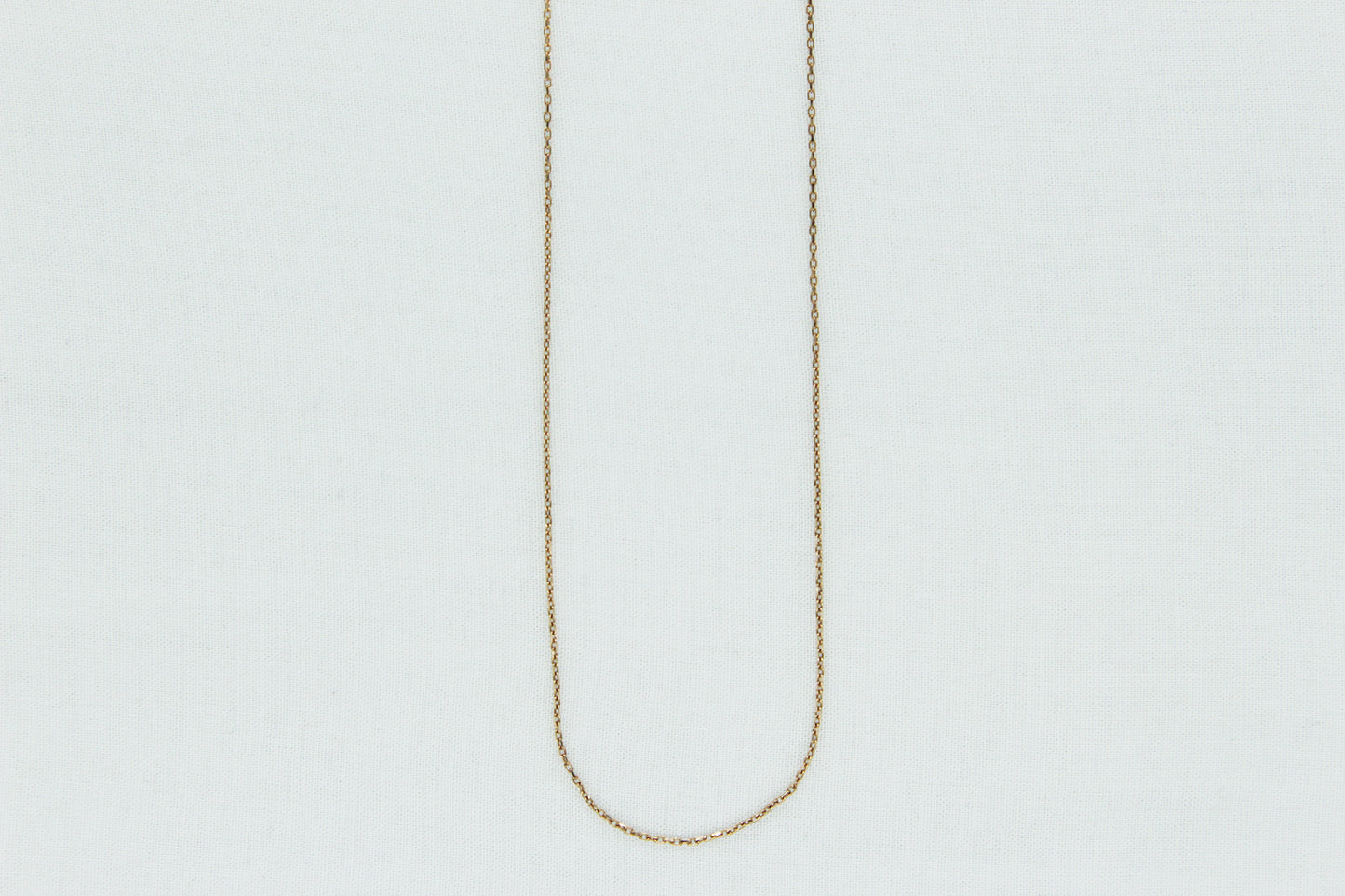 Dainty Cable Link Chain in 10K (0.9mm x 0.9mm)