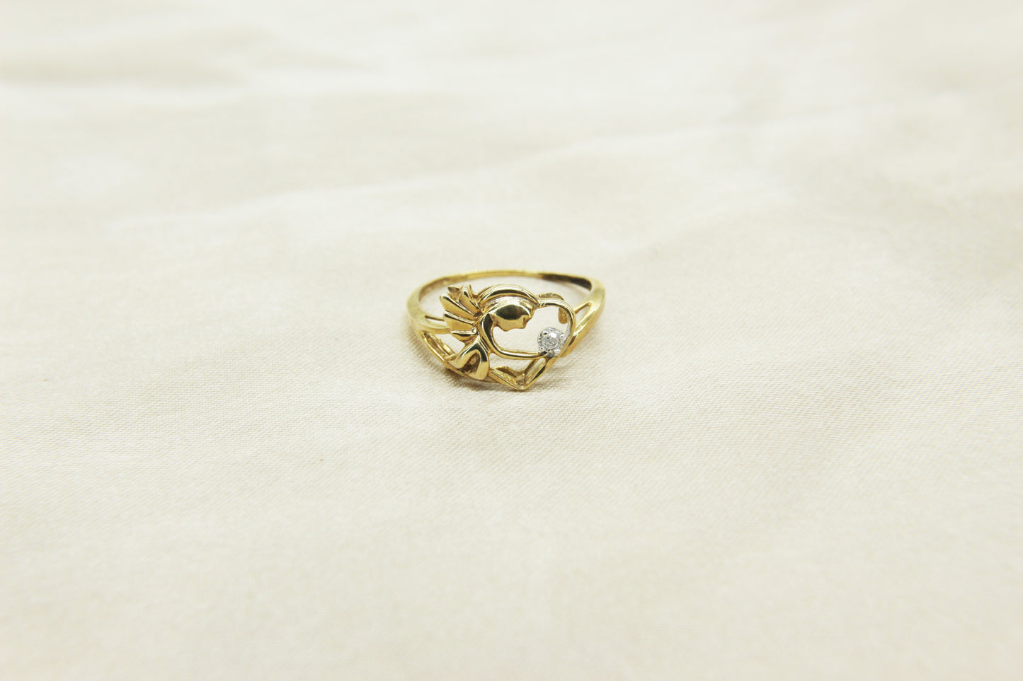 Mother & Child Ring in 10K